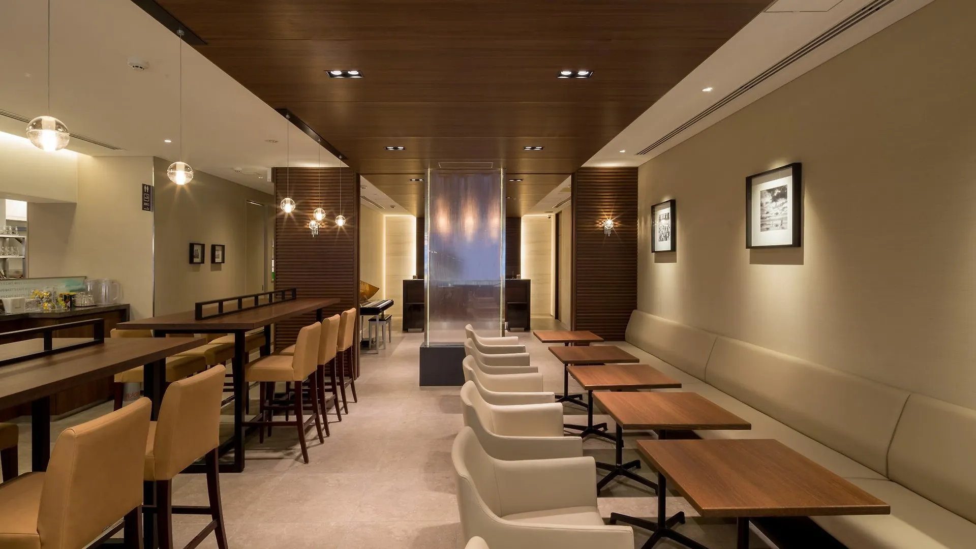 Hotel cápsula First Cabin Akasaka Tokio Japón